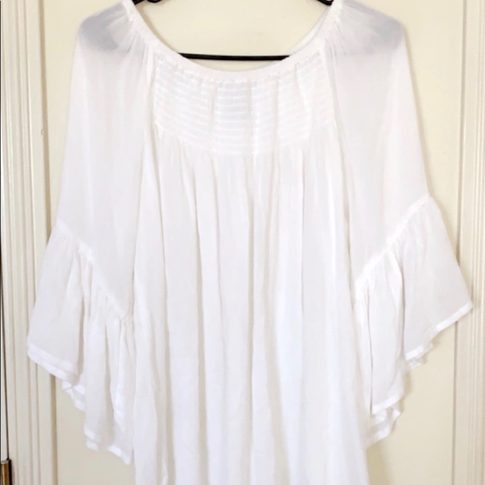Off the shoulder white blouse- princes sleeves